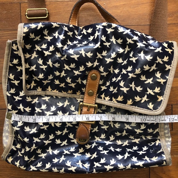 Waterproof Fossil messenger bag - Picture 3 of 12